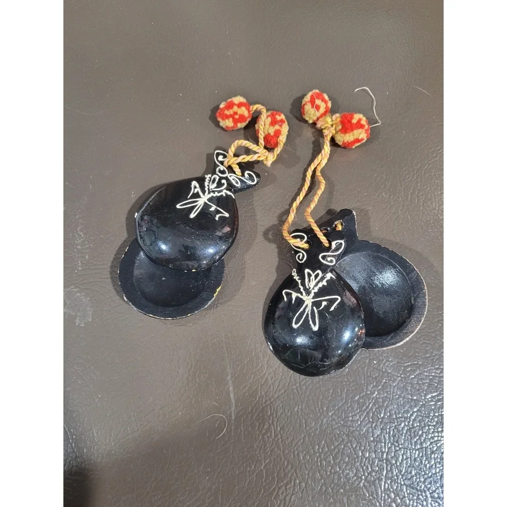 Vintage Collectible Handmade Pair Wooden Castanets Flamenco Dancers Bullfighter